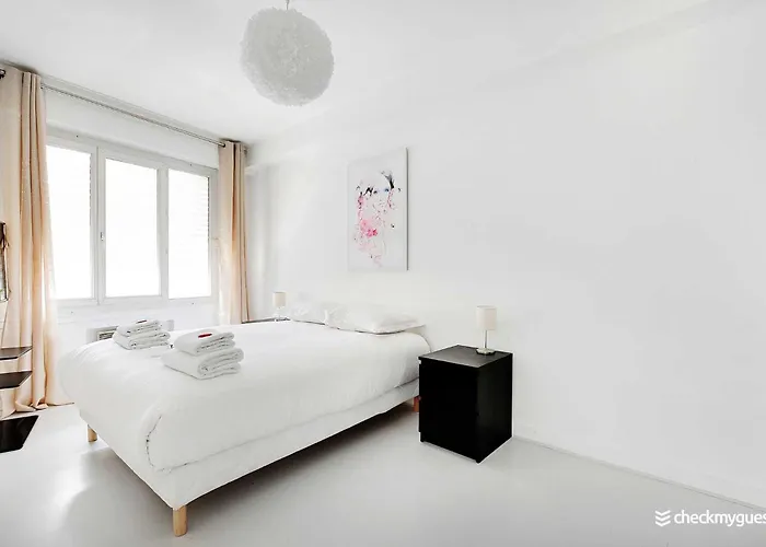 Amazing - 3br 6p - Near Convention Apartment